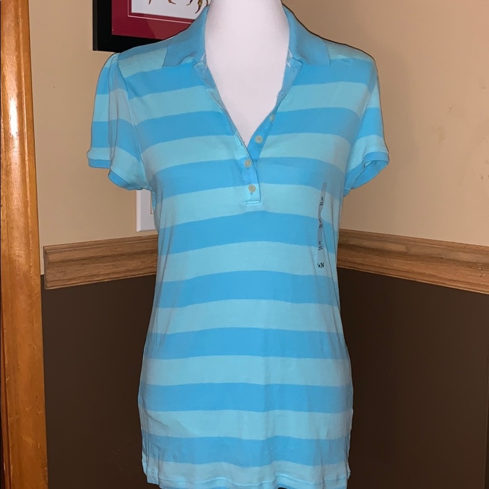 🌻NWT Old Navy Striped Top🌻